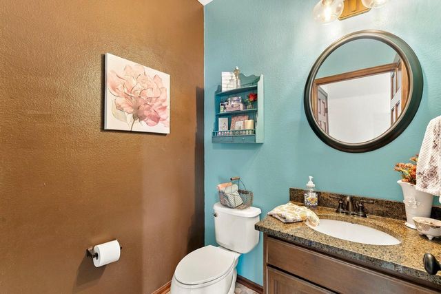 W275N342 Arrowhead TRAIL, Waukesha, WI 53188