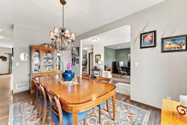 W275N342 Arrowhead TRAIL, Waukesha, WI 53188