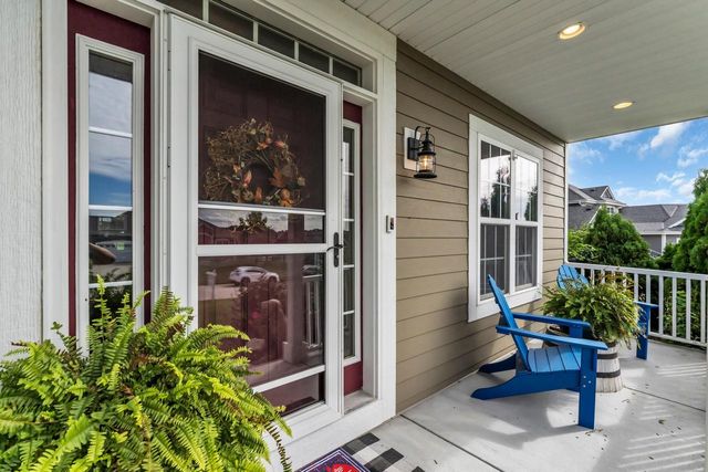W275N342 Arrowhead TRAIL, Waukesha, WI 53188