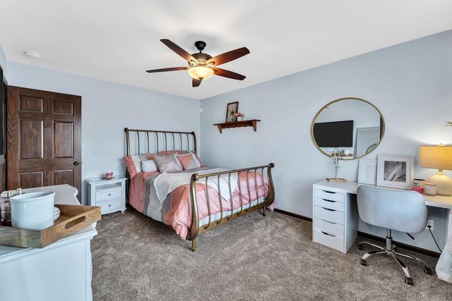 W275N342 Arrowhead TRAIL, Waukesha, WI 53188