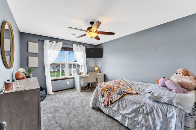 W275N342 Arrowhead TRAIL, Waukesha, WI 53188