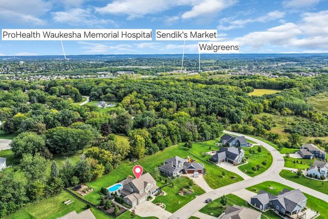 W275N342 Arrowhead TRAIL, Waukesha, WI 53188