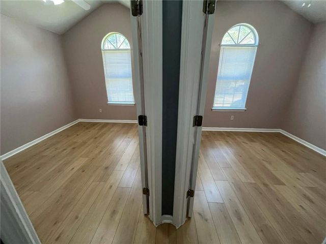 2713 Rambling Way, Lithonia, GA 30058