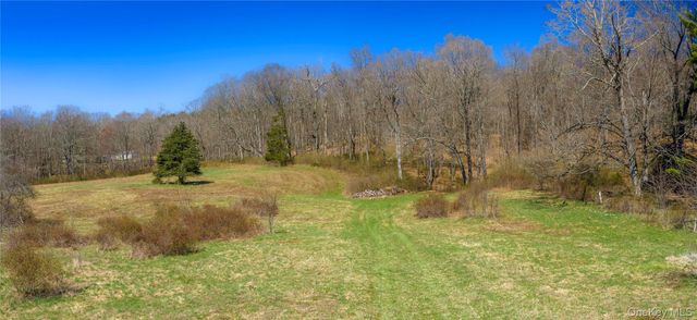 21-23 Tinker Town Road, Dover Plains, NY 12522