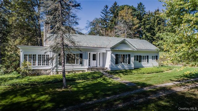 21-23 Tinker Town Road, Dover Plains, NY 12522