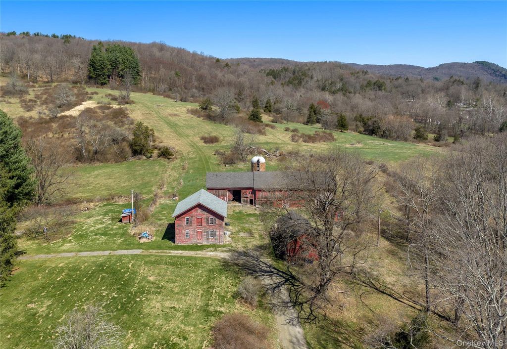 21-23 Tinker Town Road, Dover Plains, NY 12522