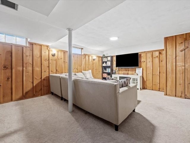 61 Morton Avenue, New Bedford, MA 02745