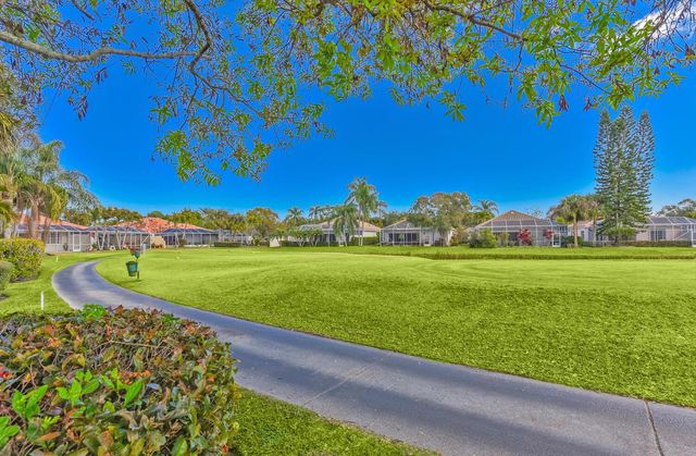 8285 SE Double Tree Drive, Hobe Sound, FL 33455