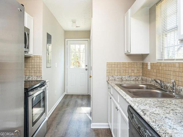 4765 Stillwood Cove, Forest Park, GA 30297