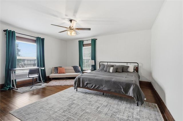 115 S Walnut Street, Olathe, KS 66061