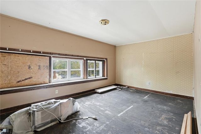 115 S Walnut Street, Olathe, KS 66061