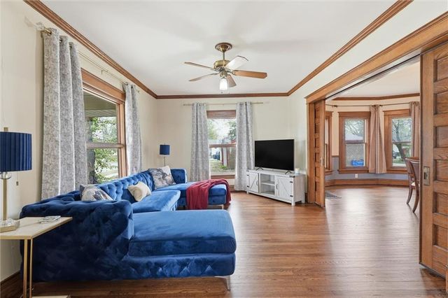 115 S Walnut Street, Olathe, KS 66061