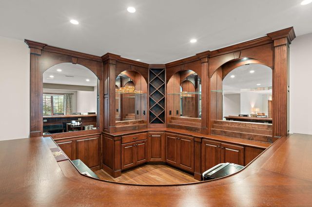 770 Quinlan Court, Crown Point, IN 46307