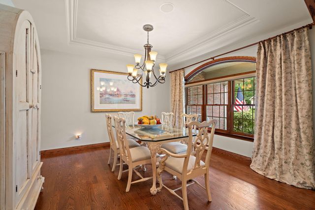 770 Quinlan Court, Crown Point, IN 46307