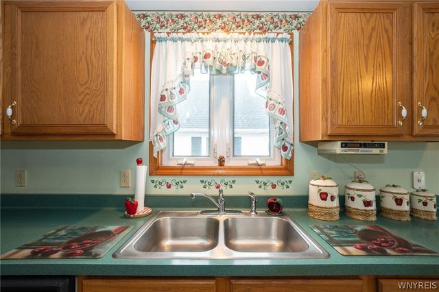 22 Guenther Avenue, Tonawanda, NY 14150