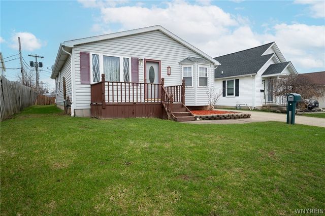 22 Guenther Avenue, Tonawanda, NY 14150