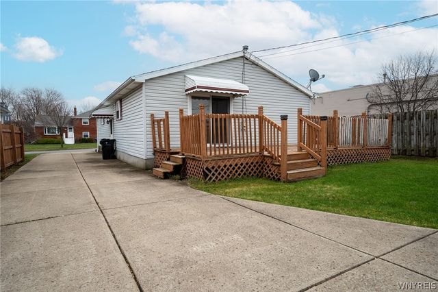 22 Guenther Avenue, Tonawanda, NY 14150