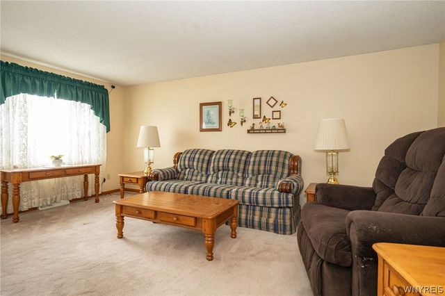 22 Guenther Avenue, Tonawanda, NY 14150