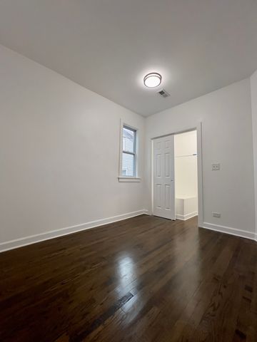 4537 S Hermitage Avenue 2R, Chicago, IL 60609