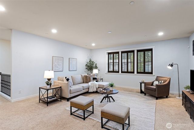 34015 SE Vaughan Street, Snoqualmie, WA 98065