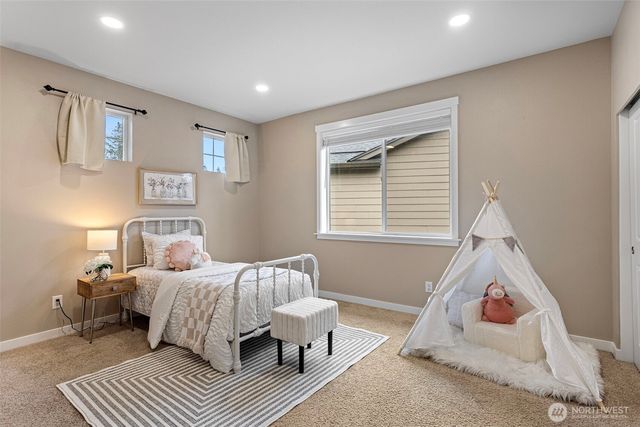 34015 SE Vaughan Street, Snoqualmie, WA 98065