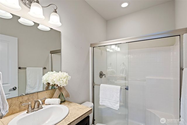 34015 SE Vaughan Street, Snoqualmie, WA 98065