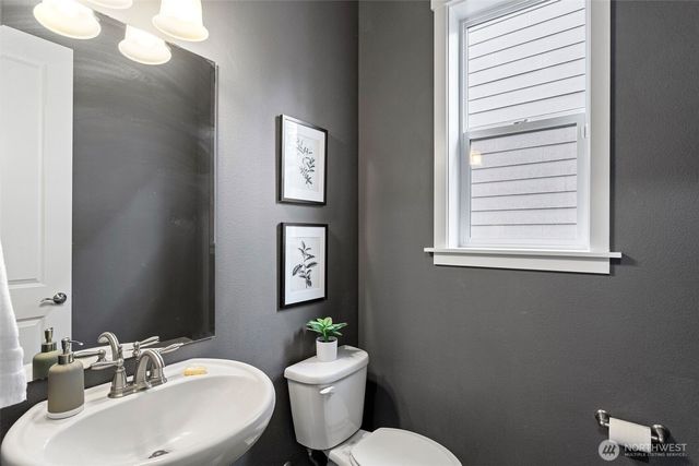 34015 SE Vaughan Street, Snoqualmie, WA 98065