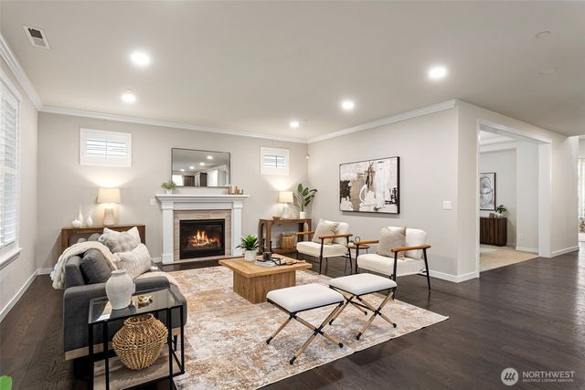 34015 SE Vaughan Street, Snoqualmie, WA 98065