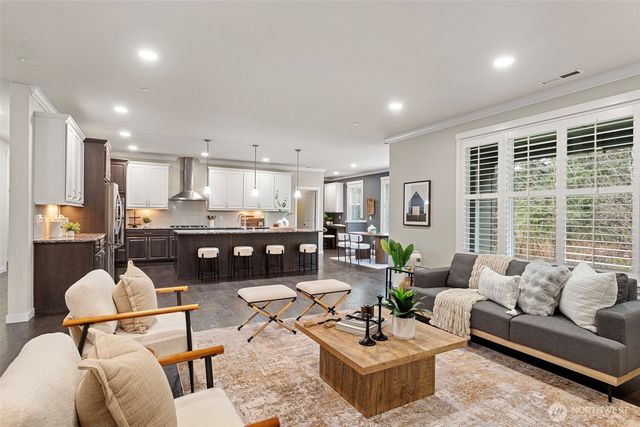 34015 SE Vaughan Street, Snoqualmie, WA 98065