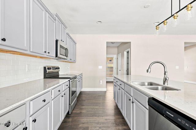 409 Mountain Run Road, West End, NC 27376