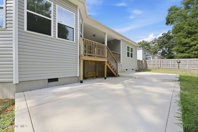 409 Mountain Run Road, West End, NC 27376