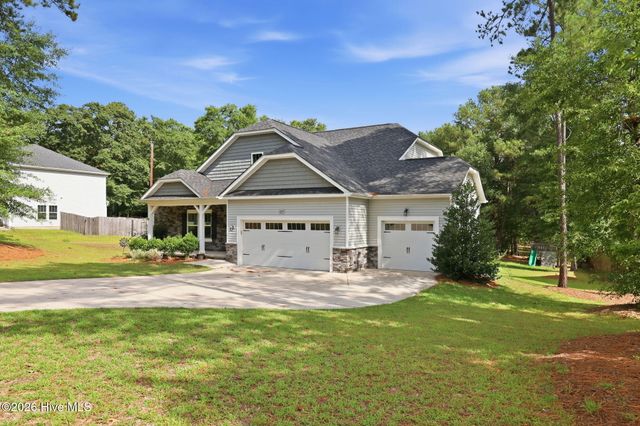 409 Mountain Run Road, West End, NC 27376