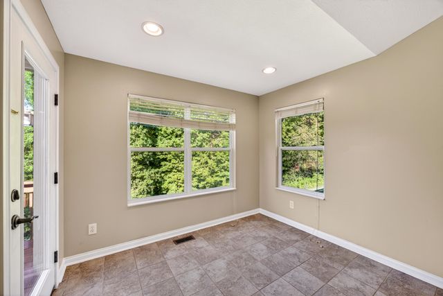 7001 Lucia Drive, Burlington, KY 41005