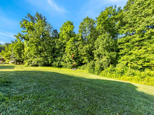 7001 Lucia Drive, Burlington, KY 41005