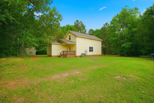 1775 Us Highway 190 E, Livingston, TX 77351