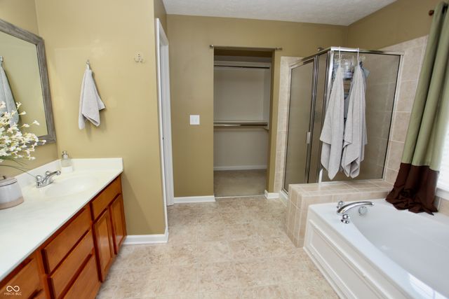 8209 Northpoint Drive, Brownsburg, IN 46112