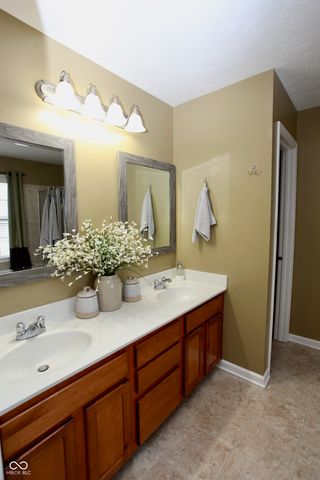 8209 Northpoint Drive, Brownsburg, IN 46112