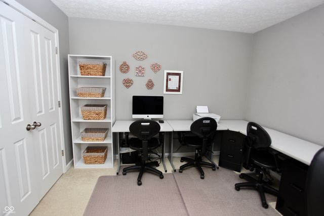 8209 Northpoint Drive, Brownsburg, IN 46112