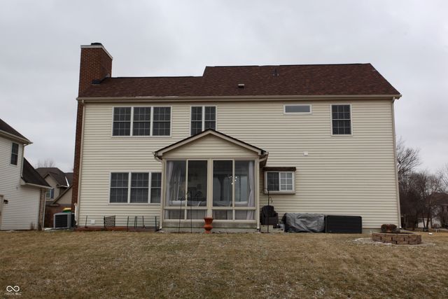 8209 Northpoint Drive, Brownsburg, IN 46112