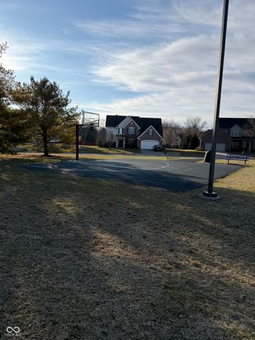 8209 Northpoint Drive, Brownsburg, IN 46112