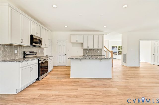 11130 Somerset Bluff Ct, Glen Allen, VA 23059