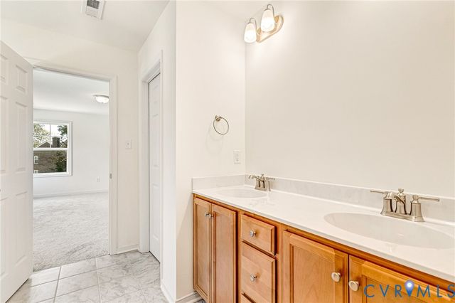 11130 Somerset Bluff Ct, Glen Allen, VA 23059