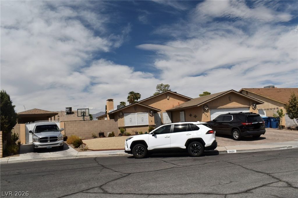 5820 La Jolla Way, Las Vegas, NV 89108 — photo 3
