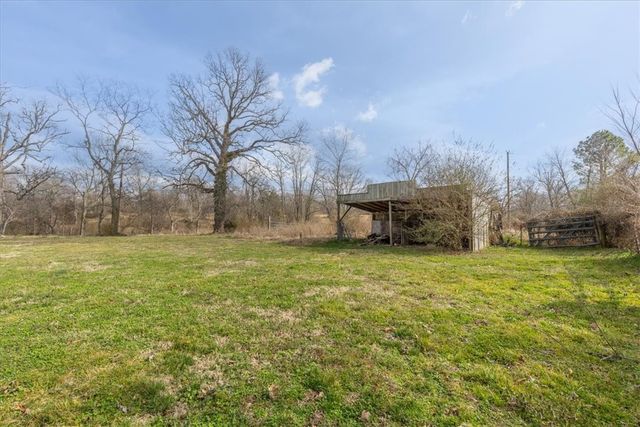 12509 Tucks Chapel Road, Rogers, AR 72756