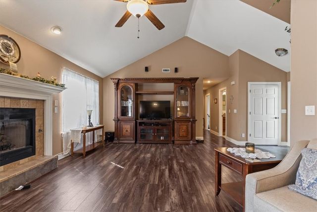 12509 Tucks Chapel Road, Rogers, AR 72756