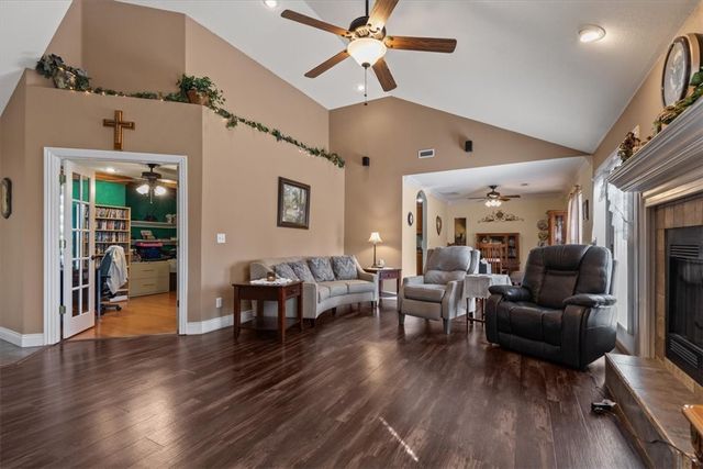 12509 Tucks Chapel Road, Rogers, AR 72756