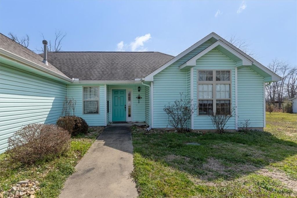 12509 Tucks Chapel Road, Rogers, AR 72756