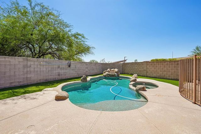 4401 E Chaparosa Way, Cave Creek, AZ 85331