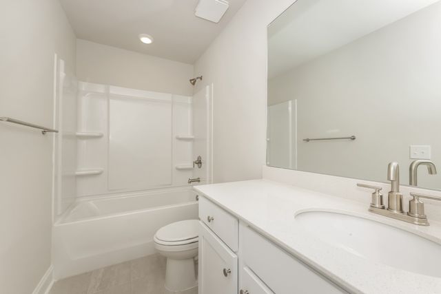 344 Emerald Boulevard, Lebanon, TN 37087