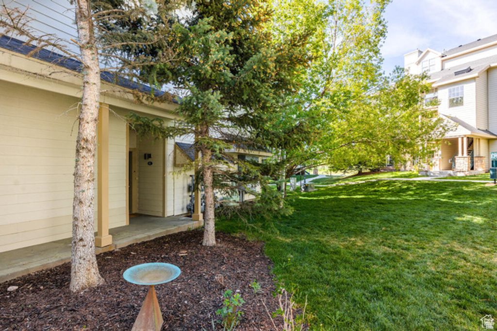Image 19 of property listing at 900 BITNER RD #M 17, Park City, UT 84098